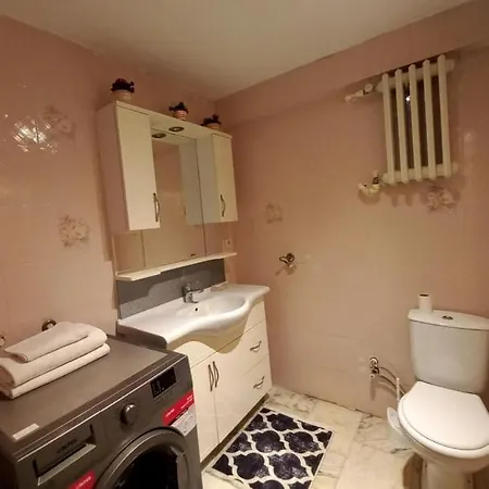 1er Etage Ortakoey No 3 Apartmán